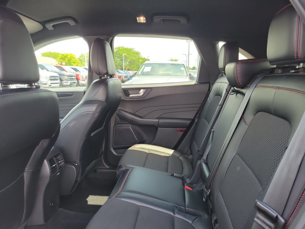 Certified 2023 Ford Escape ST-Line FWD image 14
