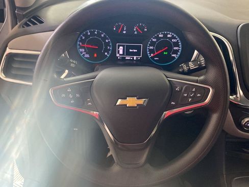 Used 2024 Chevrolet Equinox LS FWD image 36