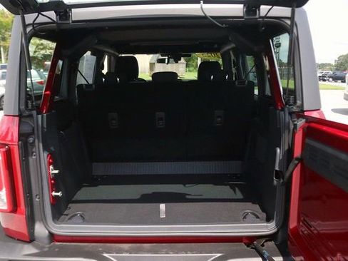 New 2025 Ford Bronco 4-Door image 15