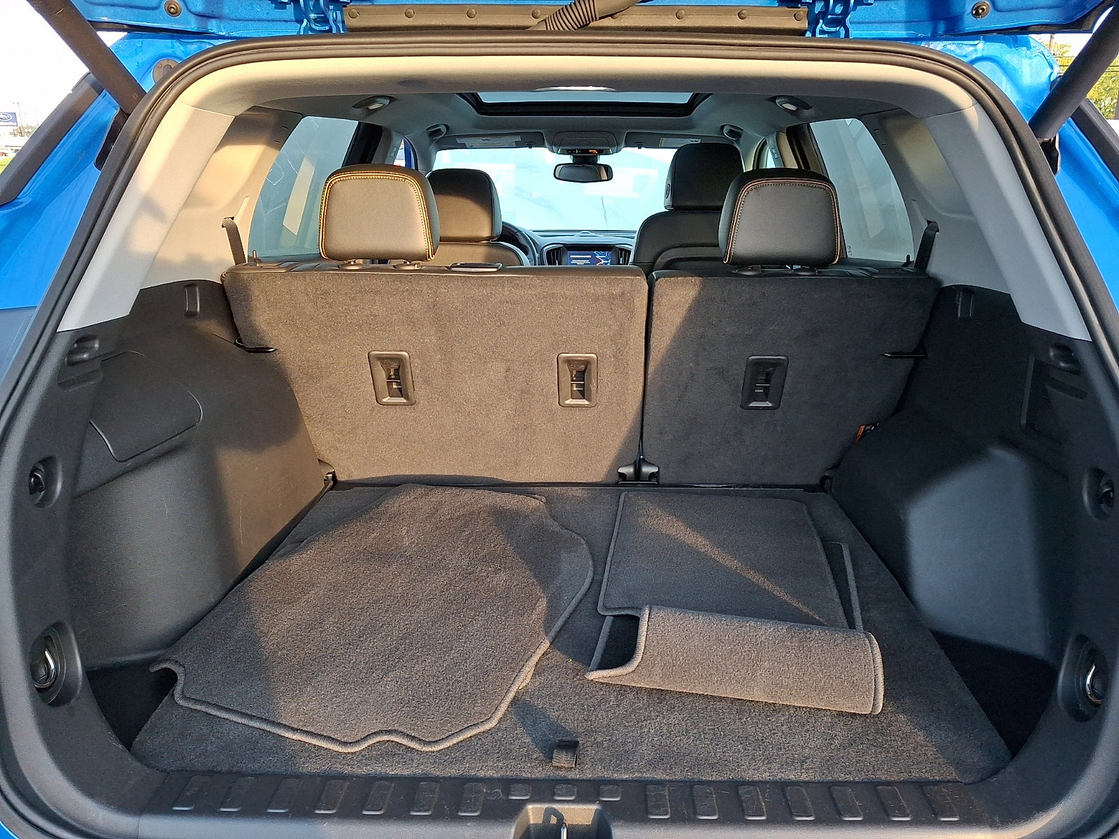 Used 2024 GMC Terrain AT4 w/ Infotainment Package II AWD/4WD image 33