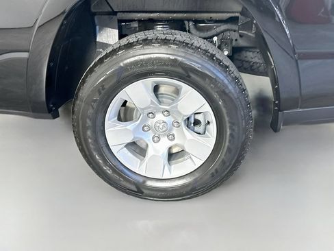 New 2026 RAM 1500 Big Horn AWD/4WD image 17