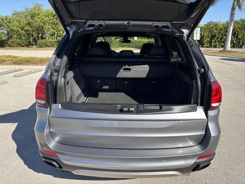 Used 2017 BMW X5 xDrive50i image 32