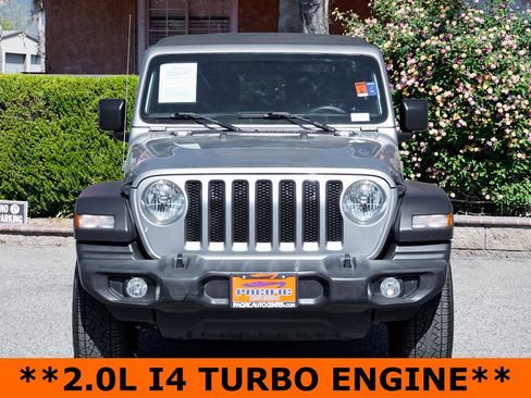 Used 2021 Jeep Wrangler Sport image 3