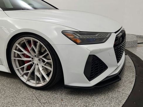 Used 2021 Audi RS 7 Sportback w/ Carbon Optic Package AWD/4WD image 30
