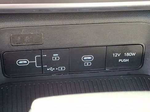 Used 2025 Hyundai Kona SEL AWD/4WD image 20