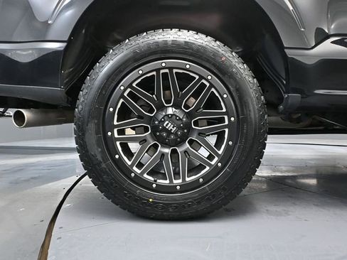 Used 2022 Ford F150 Lariat w/ Equipment Group 502A High image 17