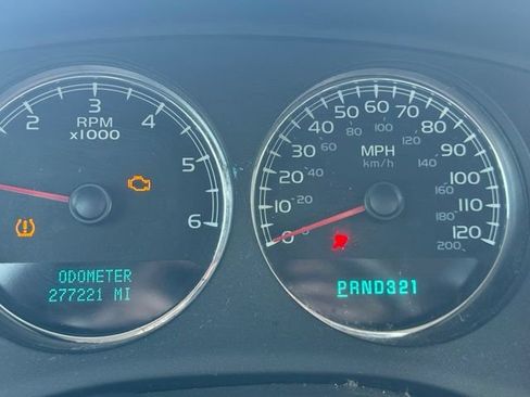 Used 2007 Chevrolet Tahoe LT RWD image 5