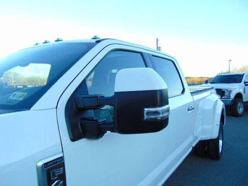 Used 2022 Ford F450 Limited w/ FX4 Off-Road Package image 75