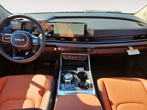 New 2026 Kia Carnival EX image 10