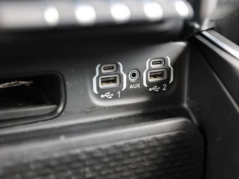 Used 2023 RAM 1500 Big Horn AWD/4WD image 31