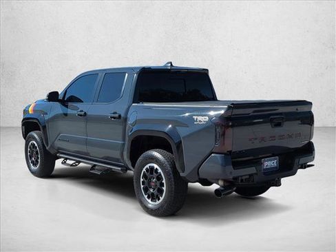 Used 2025 Toyota Tacoma TRD Sport w/ TRD Sport Premium Package AWD/4WD image 7
