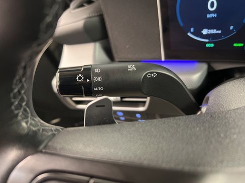 Used 2025 Hyundai Sonata Limited image 19