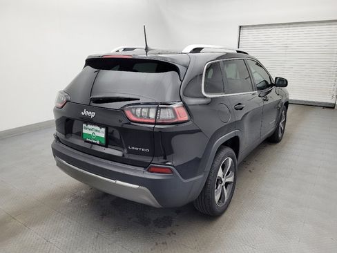 Used 2019 Jeep Cherokee Limited image 9