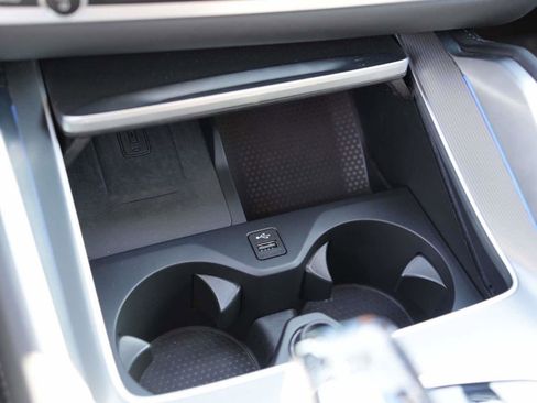 Certified 2023 BMW X6 xDrive40i w/ M Sport Package image 25