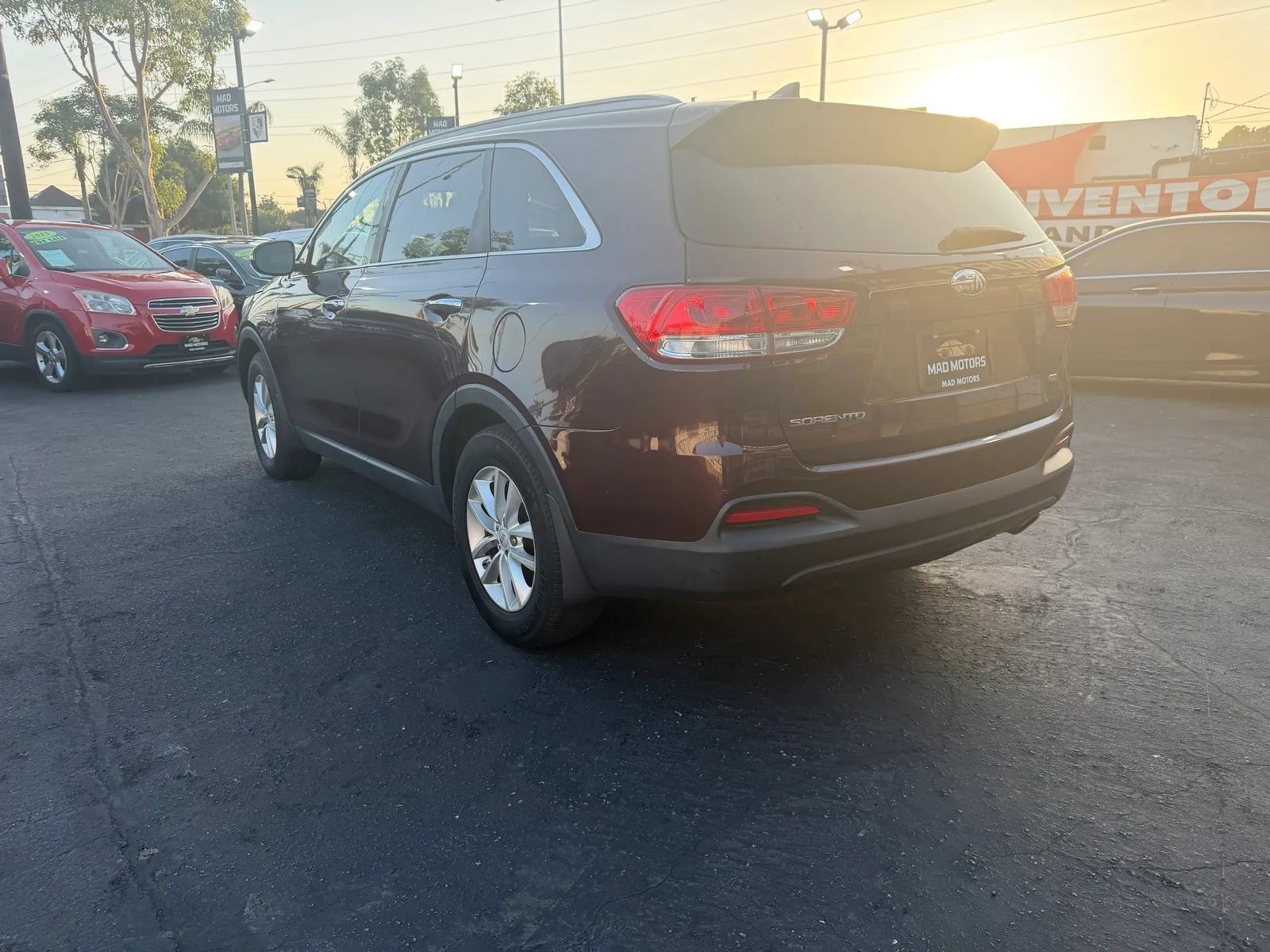 Used 2018 Kia Sorento FWD image 4