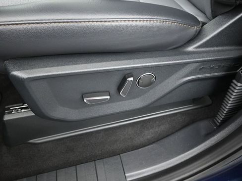 Used 2025 Ford F150 Lightning Lariat w/ Max Trailer Tow Package image 17