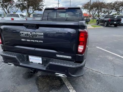 New 2026 GMC Sierra 1500 Elevation AWD/4WD image 9