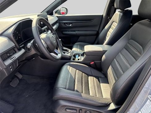 Certified 2025 Honda CR-V Sport-L image 9
