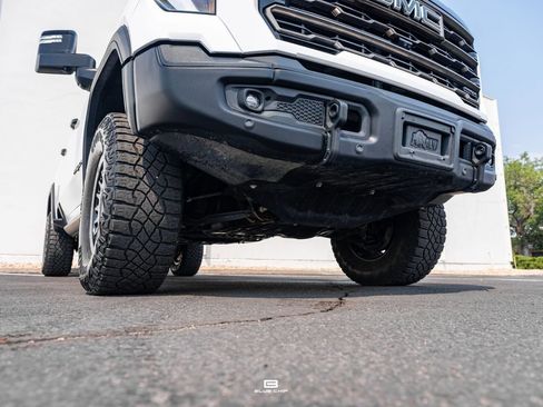 Used 2024 GMC Sierra 2500 AT4X w/ AT4X AEV Edition AWD/4WD image 26