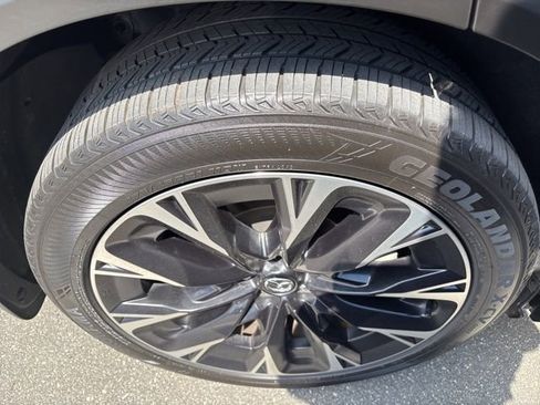 Used 2024 MAZDA CX-90 Plug-In Hybrid w/ Premium Plus AWD/4WD image 14