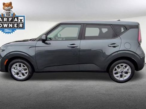 Used 2023 Kia Soul LX w/ Option Group 015 image 6