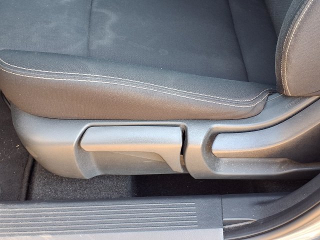 Used 2024 Nissan Rogue S AWD/4WD image 4
