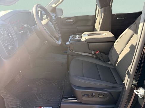 New 2026 Chevrolet Silverado 1500 Custom Trail Boss w/ LPO, Dark Essentials Package image 15