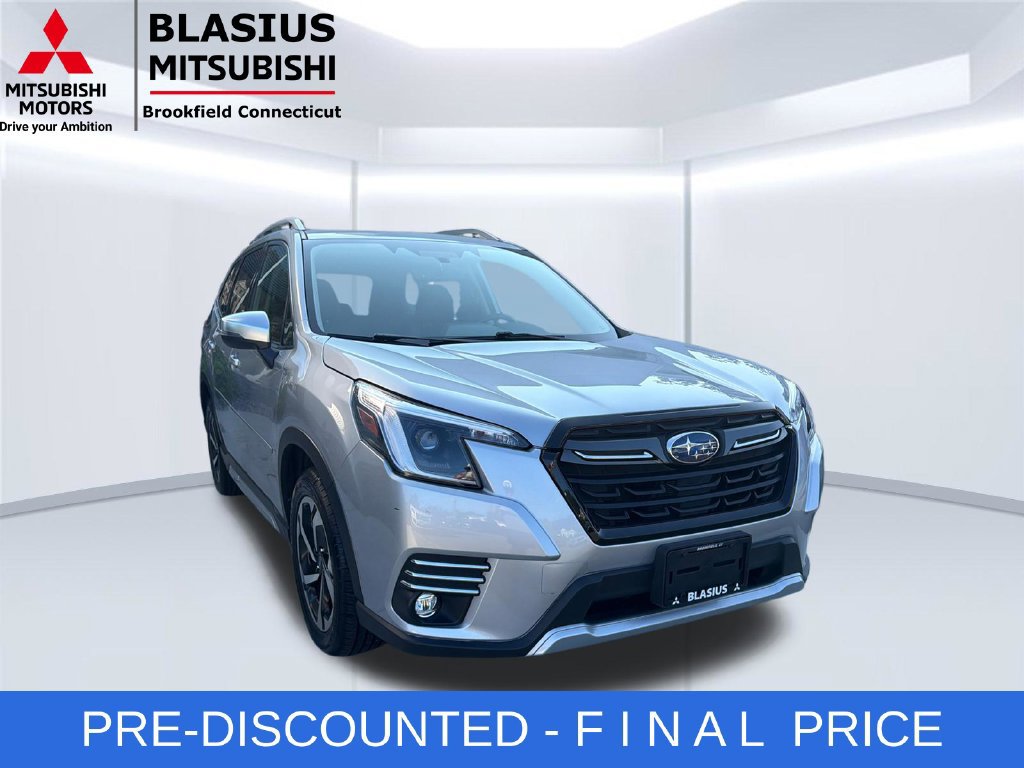Used 2023 Subaru Forester Touring AWD/4WD image 5
