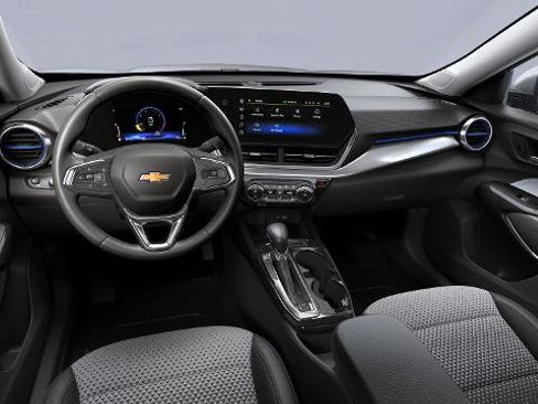 New 2025 Chevrolet Trax LT w/ Driver Confidence Package FWD image 54