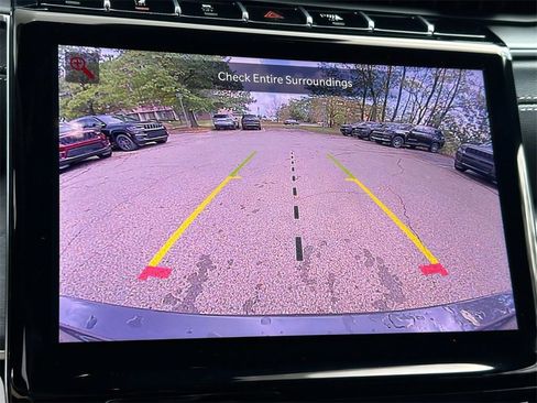 New 2025 Jeep Grand Cherokee L Limited w/ Trailer Tow Package AWD/4WD image 17