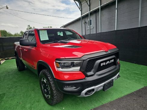 Used 2019 RAM 1500 Rebel AWD/4WD image 2