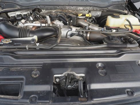 Used 2019 Ford F250 Lariat w/ Lariat Ultimate Package image 26