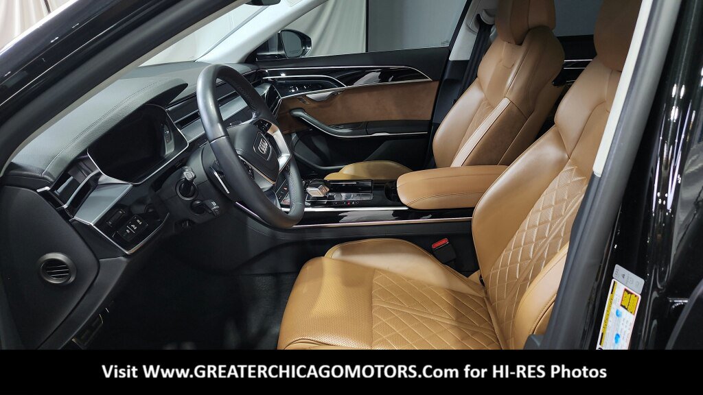 Used 2020 Audi S8 L w/ S8 Executive Package AWD/4WD image 25