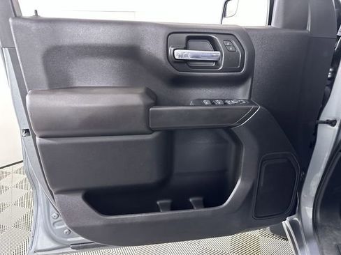 Used 2023 Chevrolet Silverado 1500 Custom AWD/4WD image 23