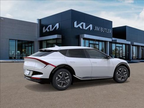 New 2026 Kia EV6 Light RWD image 6