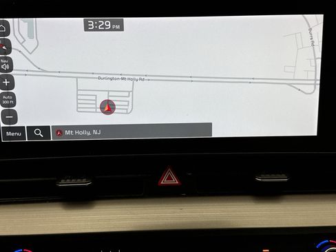 Used 2023 Kia Sportage EX image 15