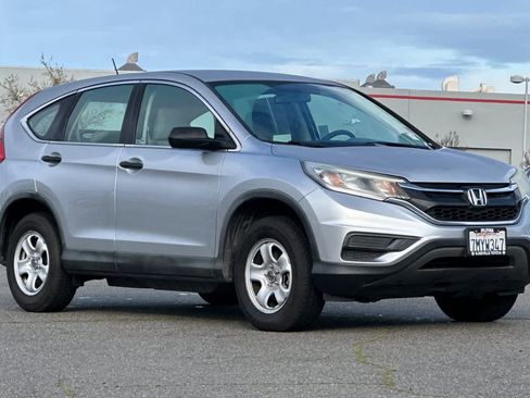 Used 2015 Honda CR-V LX image 5