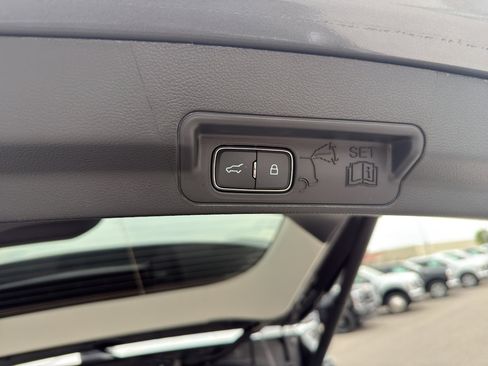 New 2025 Ford Explorer Active w/ Active Comfort Package image 18