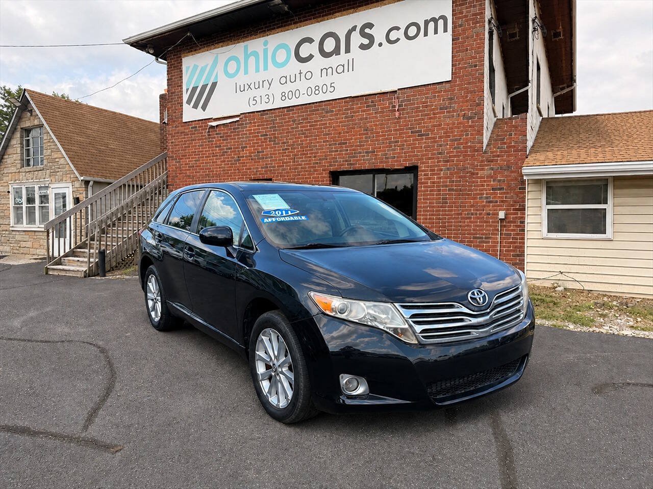 Used 2011 Toyota Venza FWD image 1