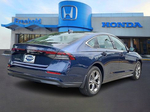 Used 2024 Honda Accord EX image 7