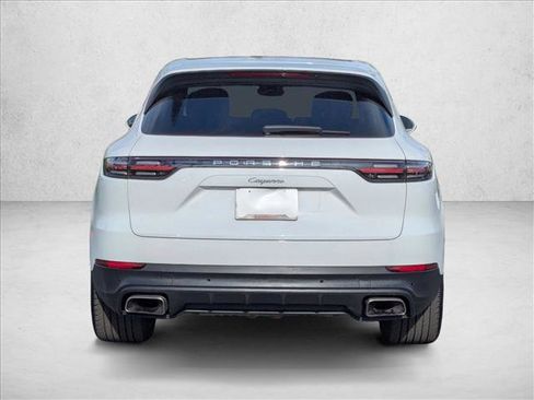 Used 2022 Porsche Cayenne image 7