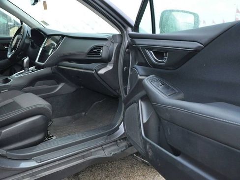 Used 2021 Subaru Outback Premium image 17