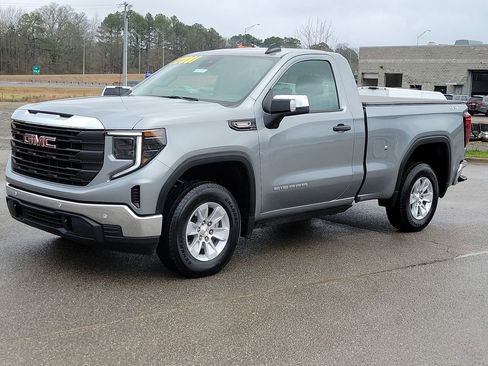 Used 2024 GMC Sierra 1500 Pro w/ Pro Value Package image 7