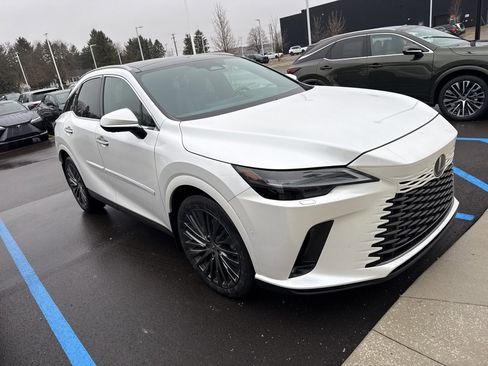 Used 2023 Lexus RX 350 AWD w/ Cold Area Package image 3