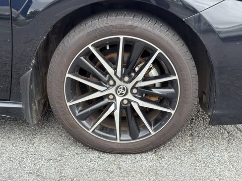 Used 2024 Toyota Camry SE FWD image 13