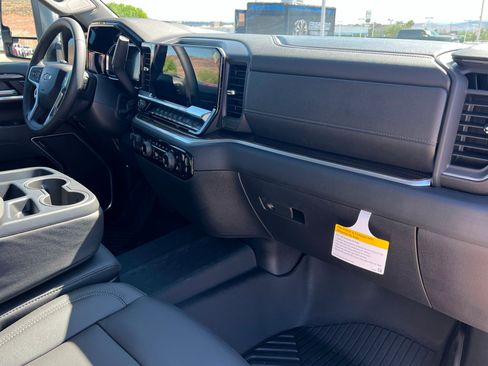 New 2026 Chevrolet Silverado 2500 LT w/ Trail Boss Package AWD/4WD image 24