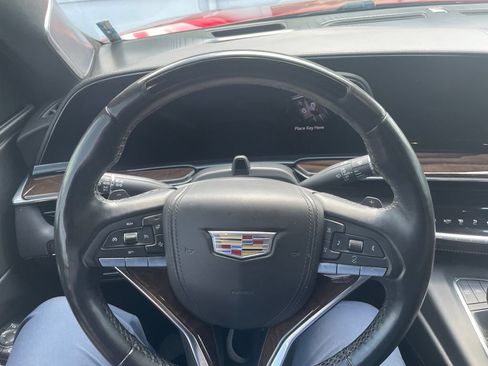 Used 2022 Cadillac Escalade ESV Premium Luxury Platinum w/ LPO, Floor Liner Package RWD image 8