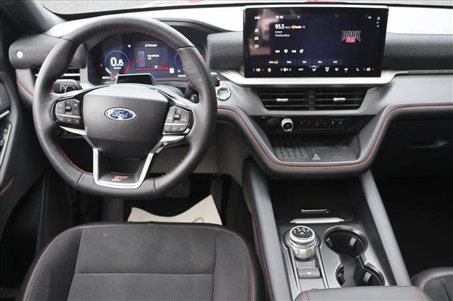 Used 2025 Ford Explorer ST AWD/4WD image 24