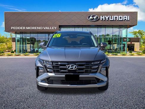 Certified 2025 Hyundai Tucson SEL image 9