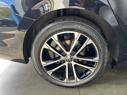 Certified 2024 Volkswagen Jetta Sport image 30